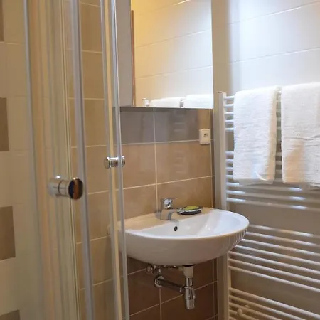 아파트 New With Garage Parking *